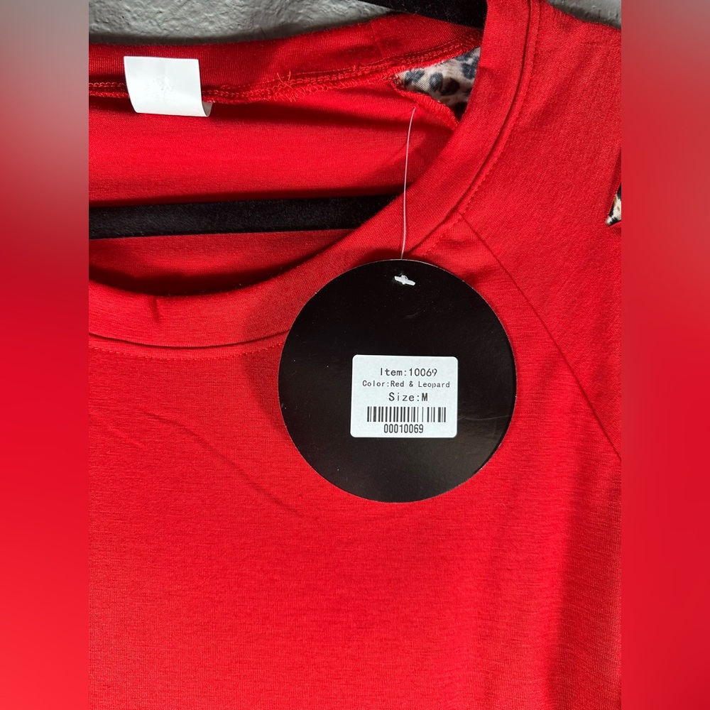 Sunshine and Rodeo Women’s Long Cut Sleeves with Cheetah Top